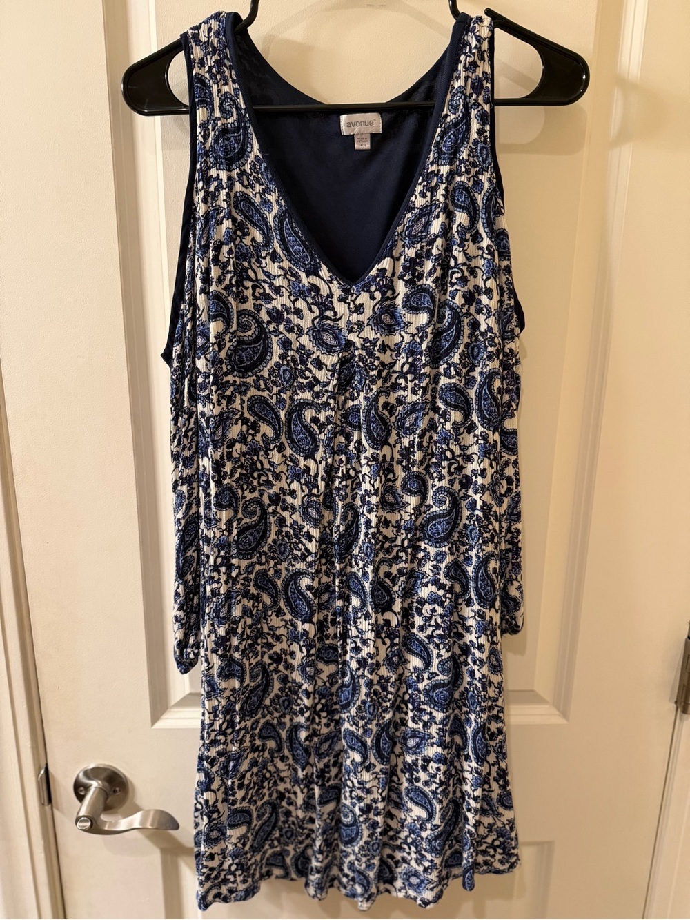 Avenue Navy White Paisley Cold Shoulder Tank Dress